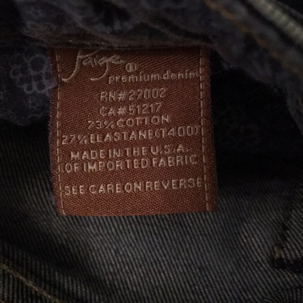 SOLD Paige Premium Denim Skyline Skinny Jeans - Picture 7 of 7
